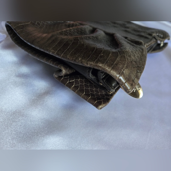 Furla Brown Bow Clutch/Crossbody Bag - Picture 5 of 12